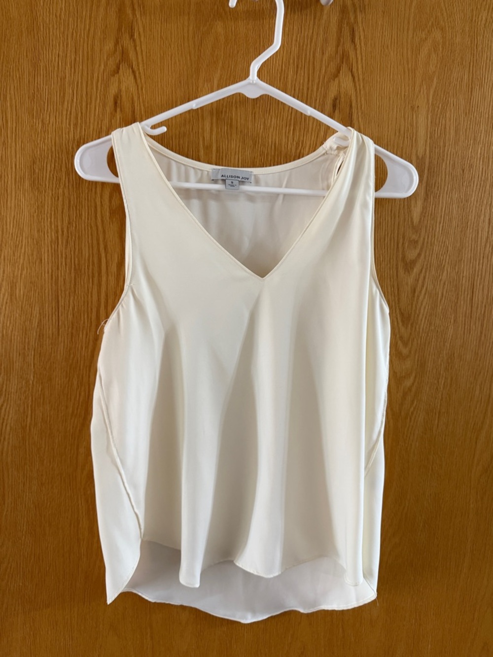 Allison Joy Cream V-Neck Sleeveless Camisole
